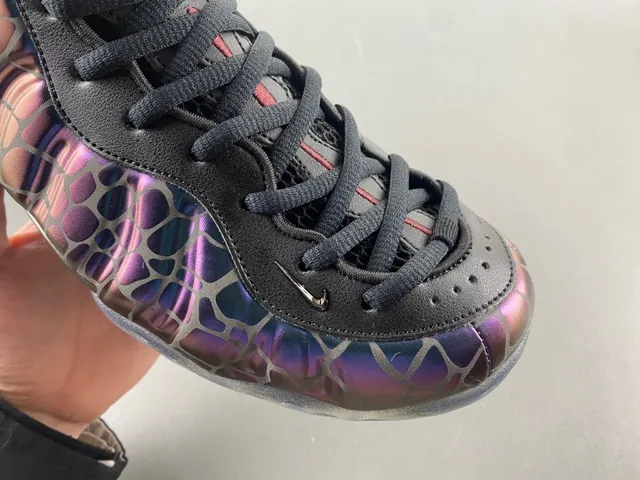 Nike Air Foamposite One Iridescent Purple Blue Basketball Shoes 2