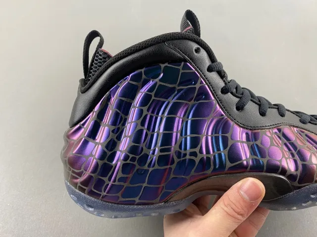Nike Air Foamposite One Iridescent Purple Blue Basketball Shoes 3