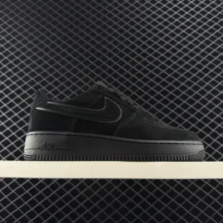 Nike Air Force 1 काला मोनोक्रोम सूड ऊपरी लाइफस्टाइल स्नीकर