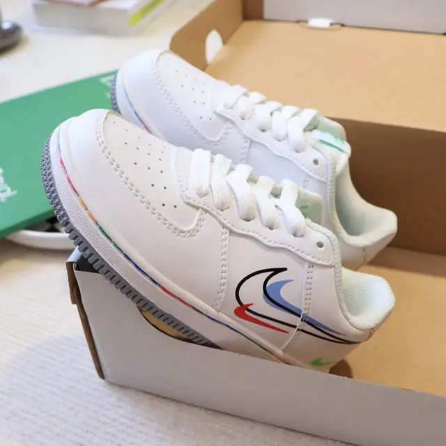 Nike Air Force 1 White Lifestyle Sneakers 11