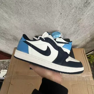 Nike Air Jordan 1 Low White Navy Blue Light Blue Lifestyle Sneakers