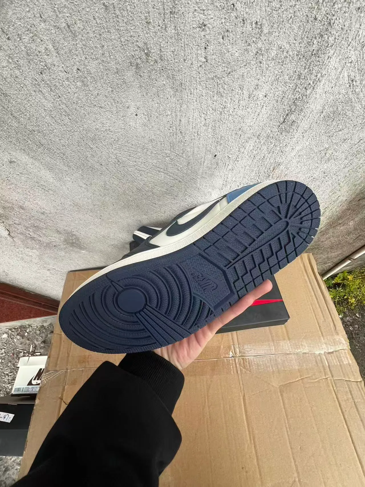 Nike Air Jordan 1 Low White Navy Blue Light Blue Lifestyle Sneakers 6