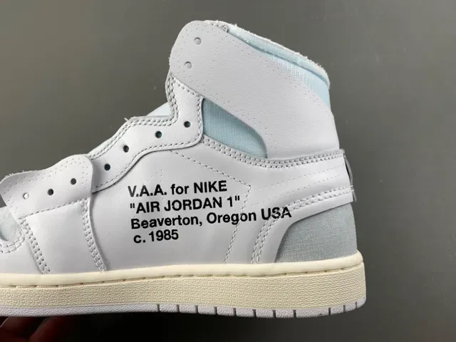 Nike Air Jordan 1 Off-White The Ten Chaussures de basketball gris clair 4