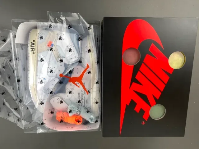 Nike Air Jordan 1 Off-White The Ten Chaussures de basketball gris clair 13