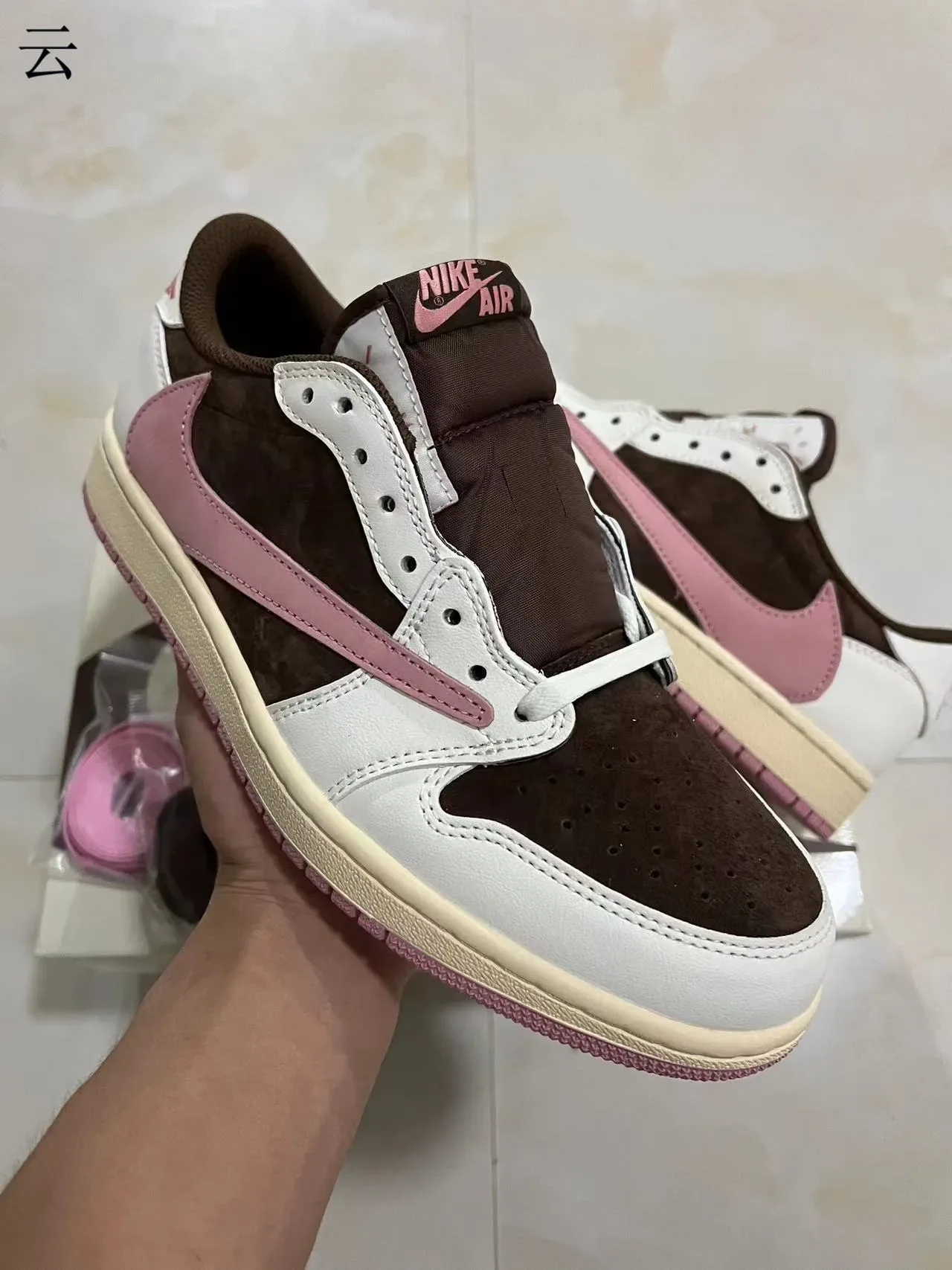 Nike Air Jordan 1 Travis Scott Brown Pink White Lifestyle Sneakers 2