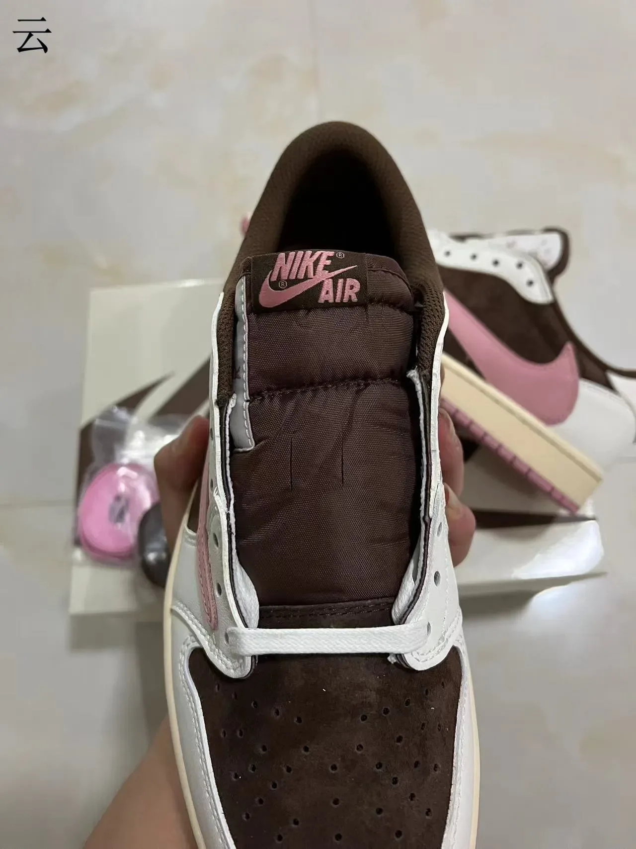 Nike Air Jordan 1 Travis Scott Brown Pink White Lifestyle Sneakers 4