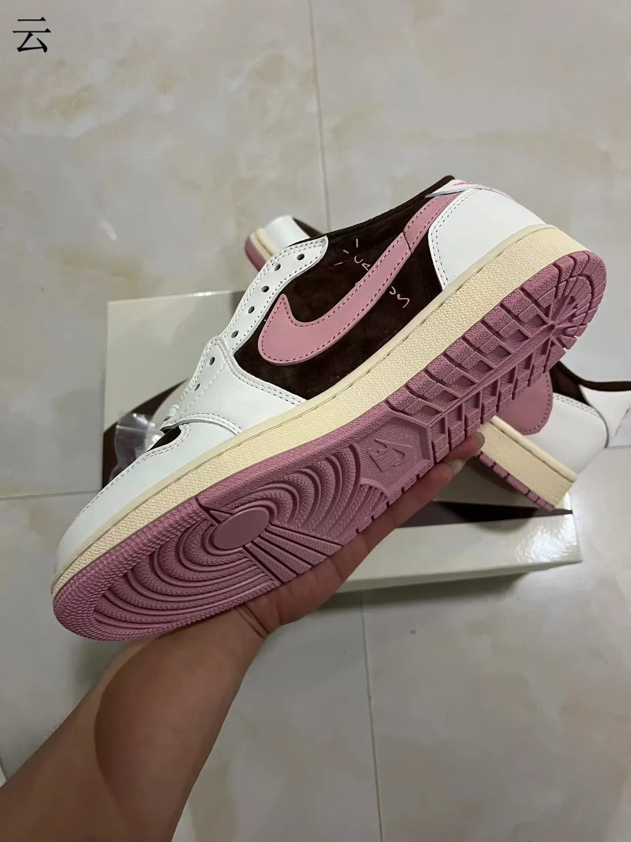 Nike Air Jordan 1 Travis Scott Brown Pink White Lifestyle Sneakers 6