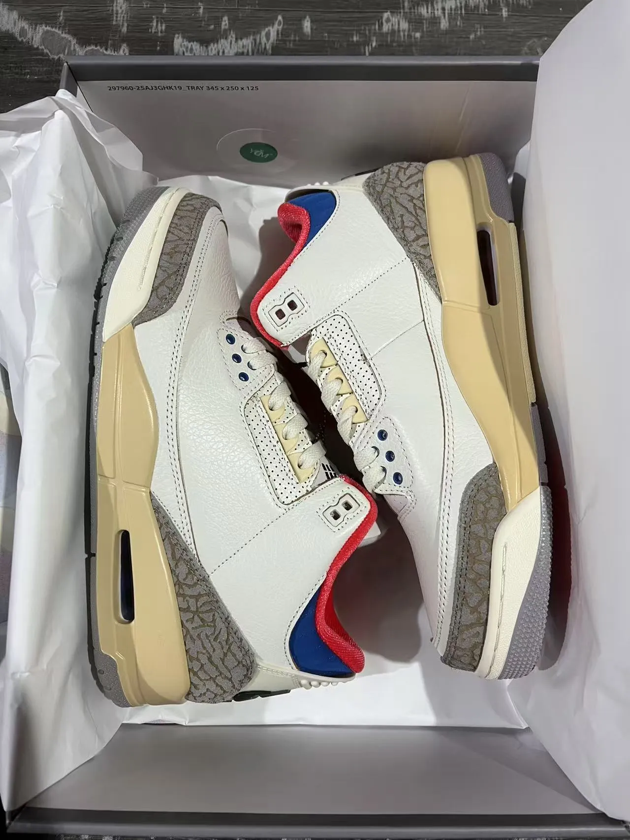 Nike Air Jordan 3 White Beige Elephant Print Basketball Shoes 9