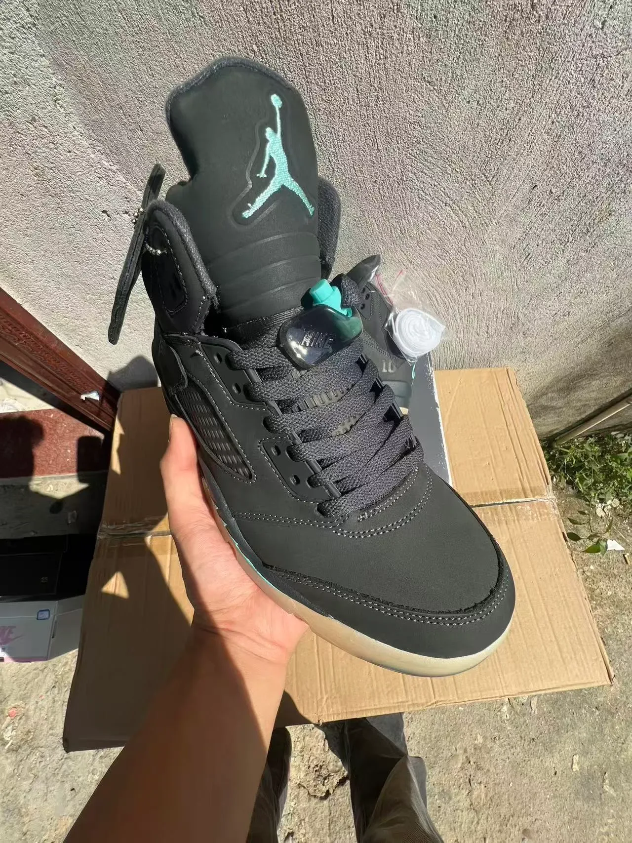 Nike Air Jordan 5 Dark Gray Mint Flame Basketball Shoes 2