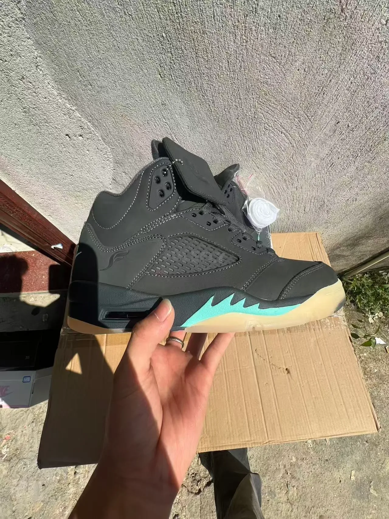 Nike Air Jordan 5 Dark Gray Mint Flame Basketball Shoes 7