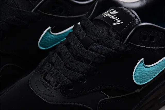 Nike Air Max 1 Black Turquoise Lifestyle Sneakers 7