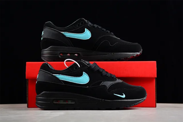 Nike Air Max 1 Black Turquoise Lifestyle Sneakers 15