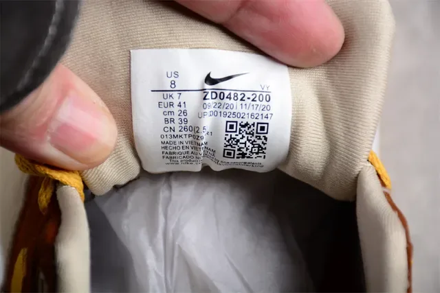 Chaussures Lifestyle Nike Air Max 1 Brown Beige Yellow 13