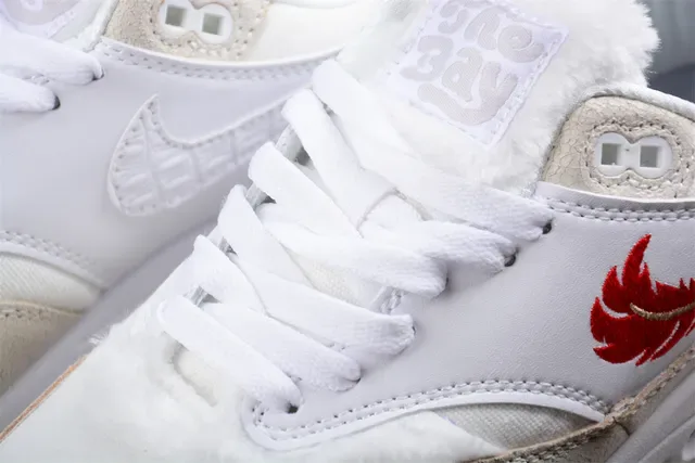 Nike Air Max 1 Branco Bege Vermelho Pena Tênis Lifestyle 7