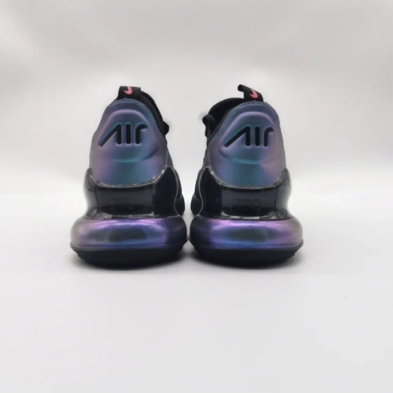 Nike Air Max 270 Noir Iridescent Bleu Violet Chaussures de course 4