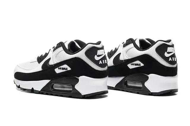 Nike Air Max 90 White and Black Lifestyle Sneakers 4