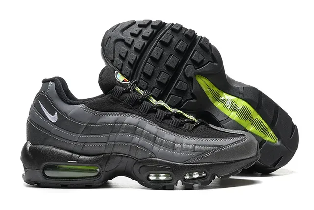 Nike Air Max 95 Black Green Quilted Upper Dual Visible Units Lifestyle Sneakers 3