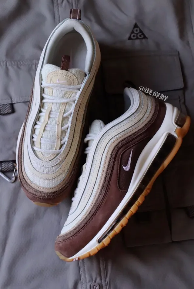 Nike Air Max 97 Brown and Cream Lifestyle Sneakers 4
