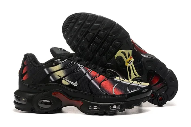 Nike Air Max Plus Light Periwinkle Lifestyle Sneakers 8