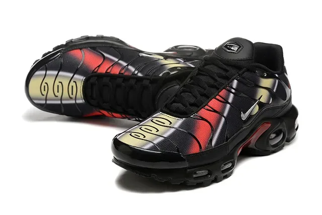 Nike Air Max Plus Light Periwinkle Lifestyle Sneakers 9