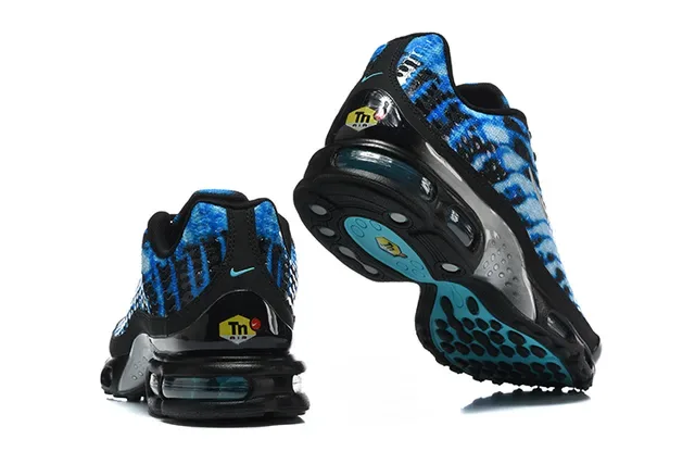 Nike Air Max Plus Perforated Monochrome Lifestyle Sneakers 8