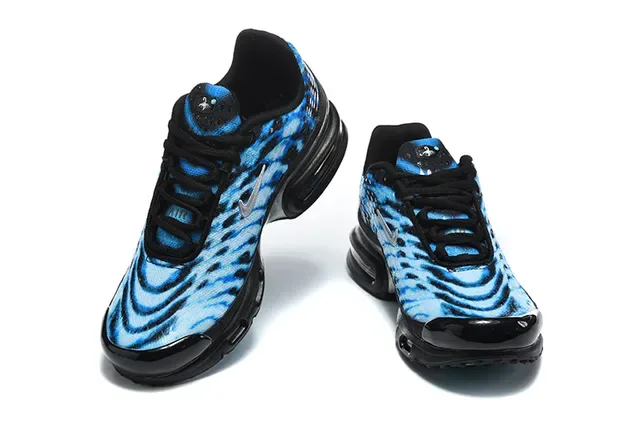 Nike Air Max Plus Perforated Monochrome Lifestyle Sneakers 9