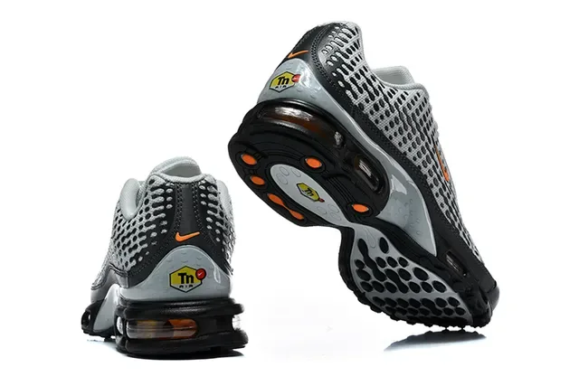 Nike Air Max Plus Perforated Monochrome Lifestyle Sneakers 14