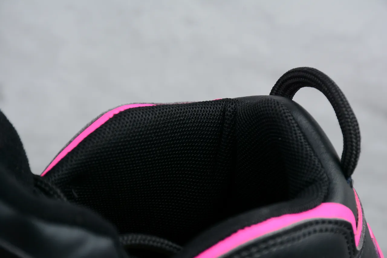 耐克 Air More Uptempo 黑粉篮球鞋 2