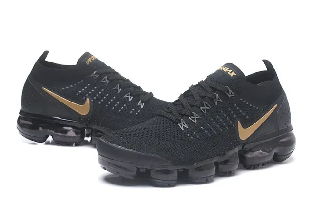 Nike Air VaporMax Chaussures Lifestyle Noires et Or Métallique 6