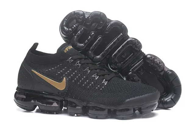 Nike Air VaporMax Chaussures Lifestyle Noires et Or Métallique 7