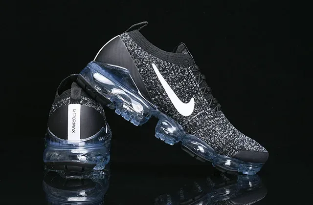 Nike Air VaporMax Noir Blanc Transparente Chaussures Lifestyle 12