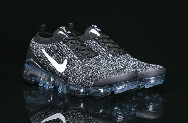 Nike Air VaporMax Noir Blanc Transparente Chaussures Lifestyle 15
