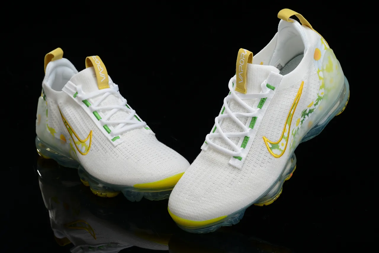 Nike Air VaporMax Daisy Print White Yellow Green Lifestyle Sneakers 3