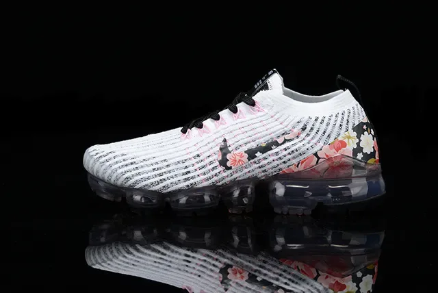 Nike Air VaporMax Flyknit Floral Print Lifestyle Sneakers 6