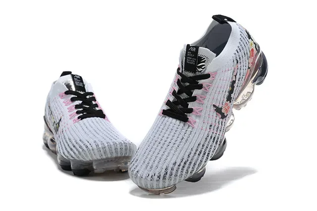 Nike Air VaporMax Flyknit Floral Print Lifestyle Sneakers 11