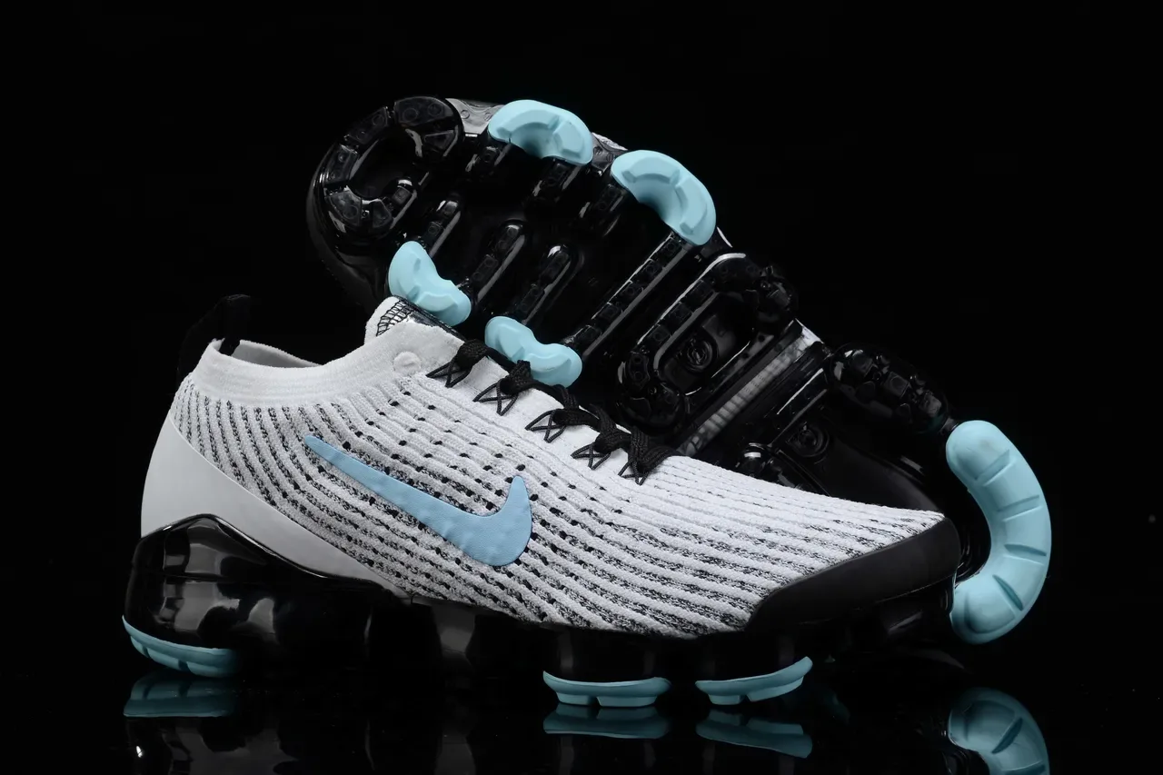 Nike Air VaporMax Flyknit White Blue Knit Upper Visible Cushioning Lifestyle Sneakers 6