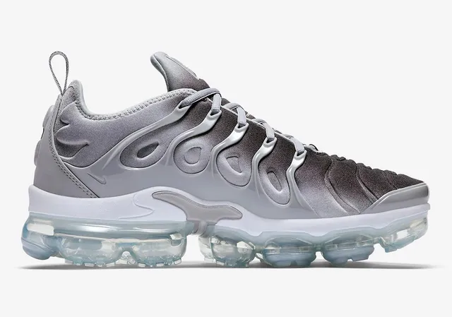 Nike Air VaporMax Plus Gradient Purple Gray Lifestyle Sneakers 4