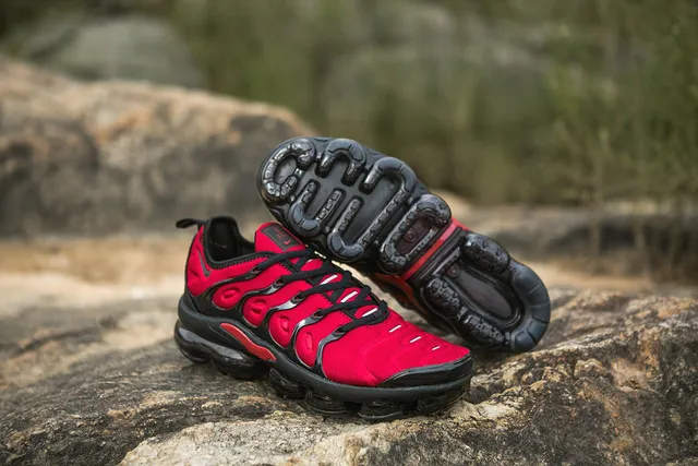 Nike Air VaporMax Plus Red Black Lifestyle Sneakers 10