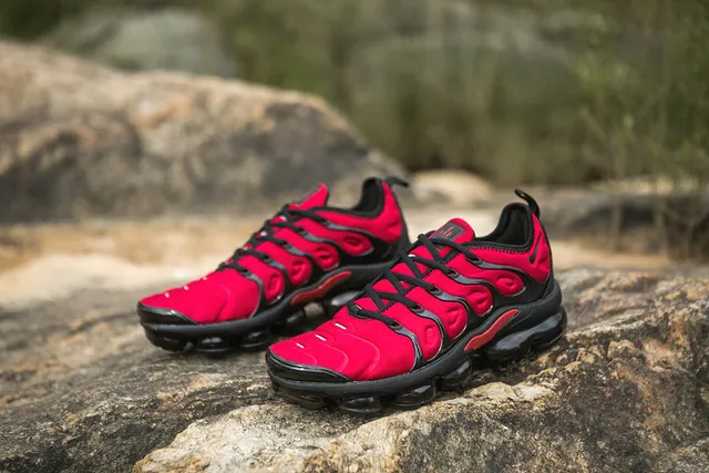 Nike Air VaporMax Plus Red Black Lifestyle Sneakers 11