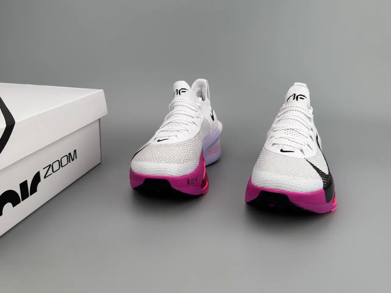 Nike Air Zoom Alphafly 3 Branco Preto Magenta Tênis de corrida 5