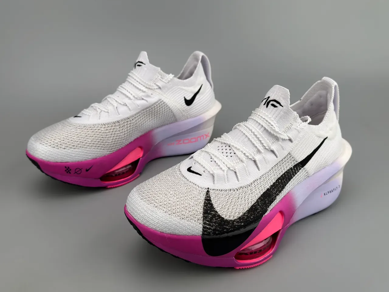 Nike Air Zoom Alphafly 3 Branco Preto Magenta Tênis de corrida 7
