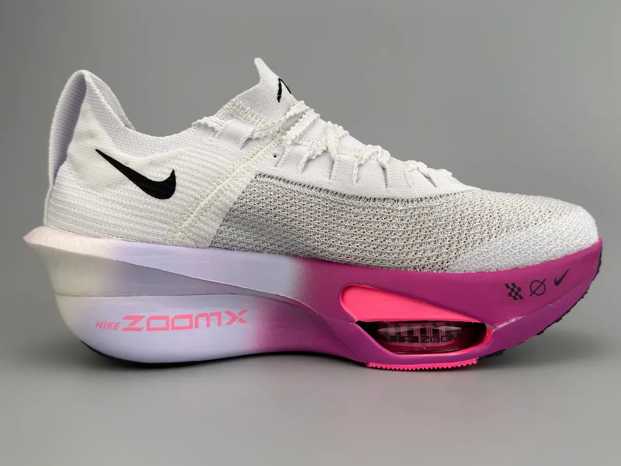 Nike Air Zoom Alphafly 3 Branco Preto Magenta Tênis de corrida 10