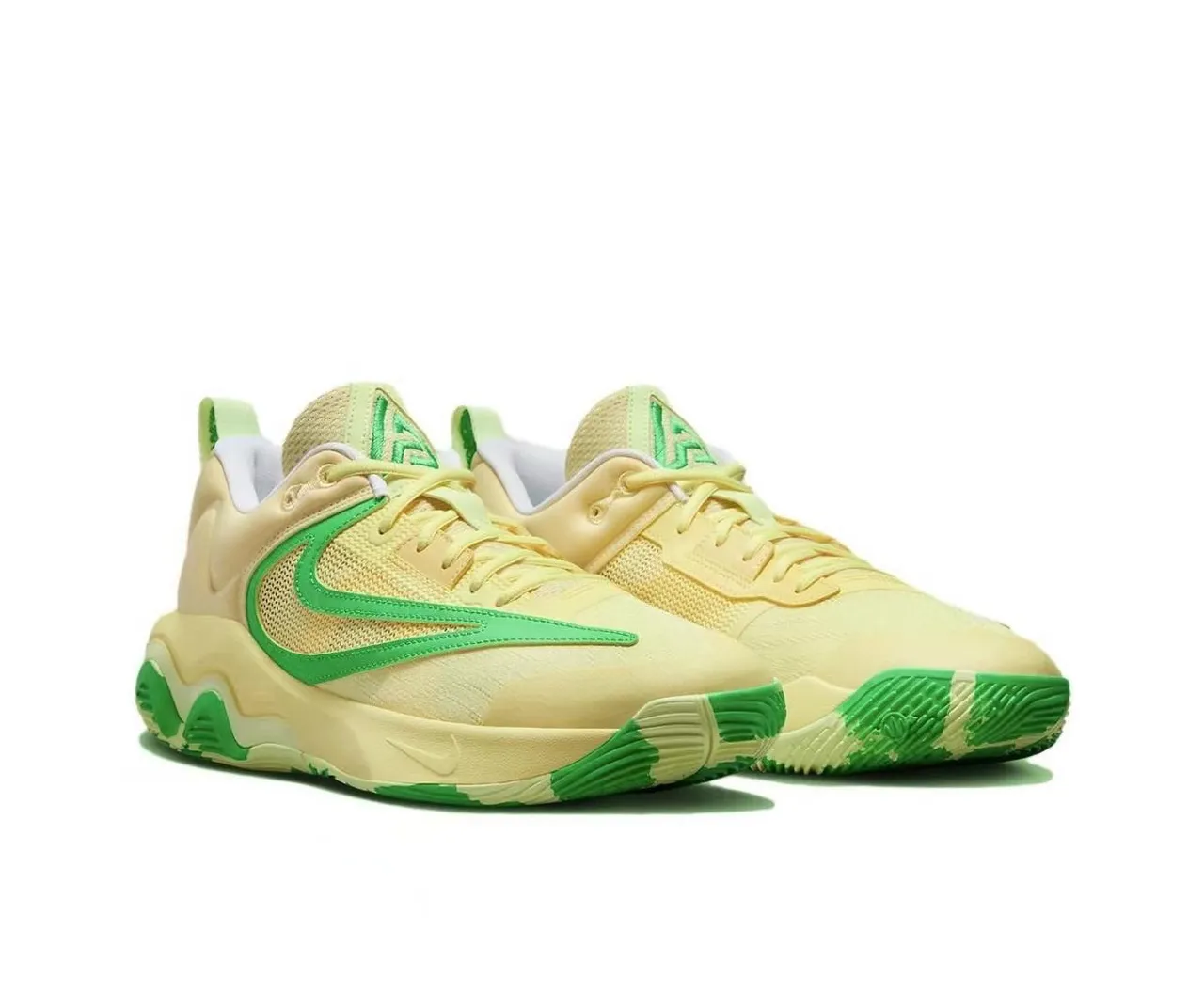 Nike Air Zoom G.T. Cut Yellow Green Basketball Shoes 2