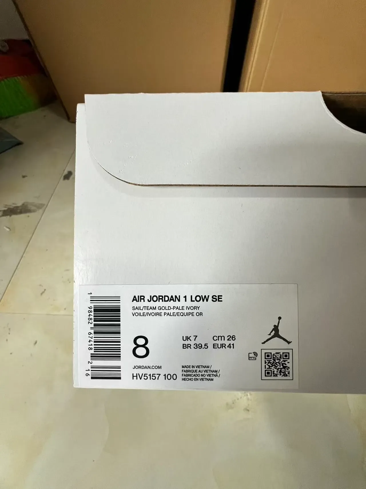 Nike Beige Silver Low-Top Leather Upper Lifestyle Sneakers 10