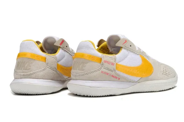 Nike Beige Jaune Low-Top Perforé Daim Toe Chaussures de football intérieur 5