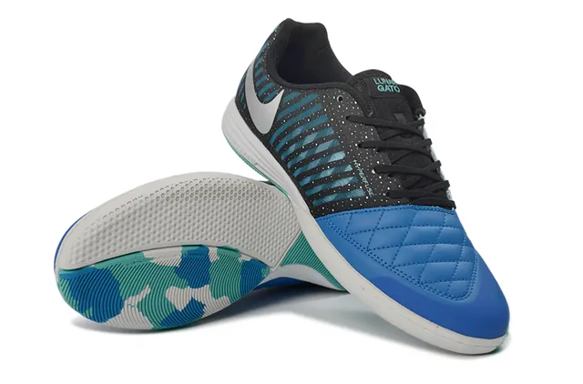 Nike Noir Bleu Chaussures de football indoor à lacets bas avec capuchon d'orteil matelassé 4