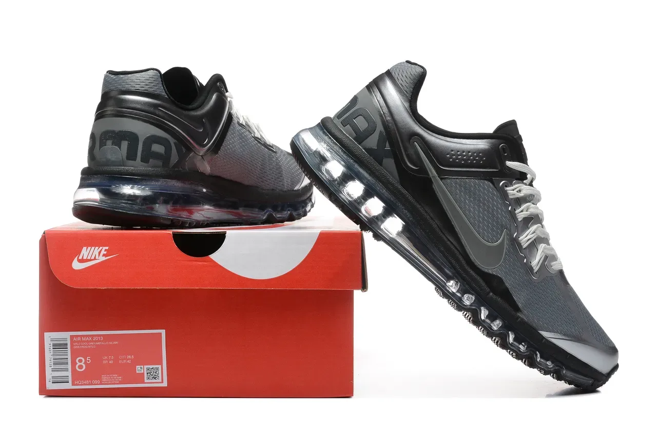 Nike Tênis Running Preto e Cinza Full-Length Visible Air Cushioning Mesh e Sintético 8