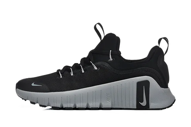 Nike Black Gray Sculpted Segmented Midsole Knit Upper Running Shoes 6