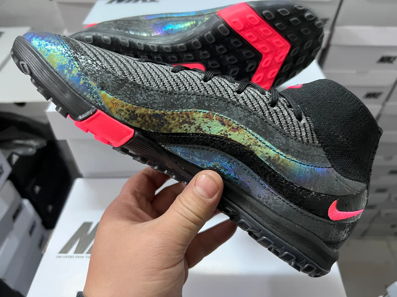 Nike Sapatos de Futebol Turf Preto Rosa Colar Ajustado a Meia Overlay de Onda Iridescente 4
