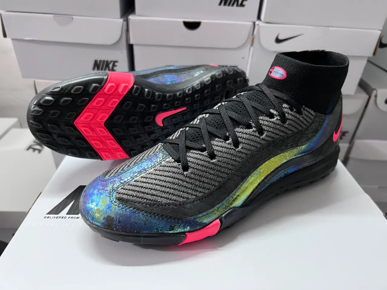 Nike Sapatos de Futebol Turf Preto Rosa Colar Ajustado a Meia Overlay de Onda Iridescente 8